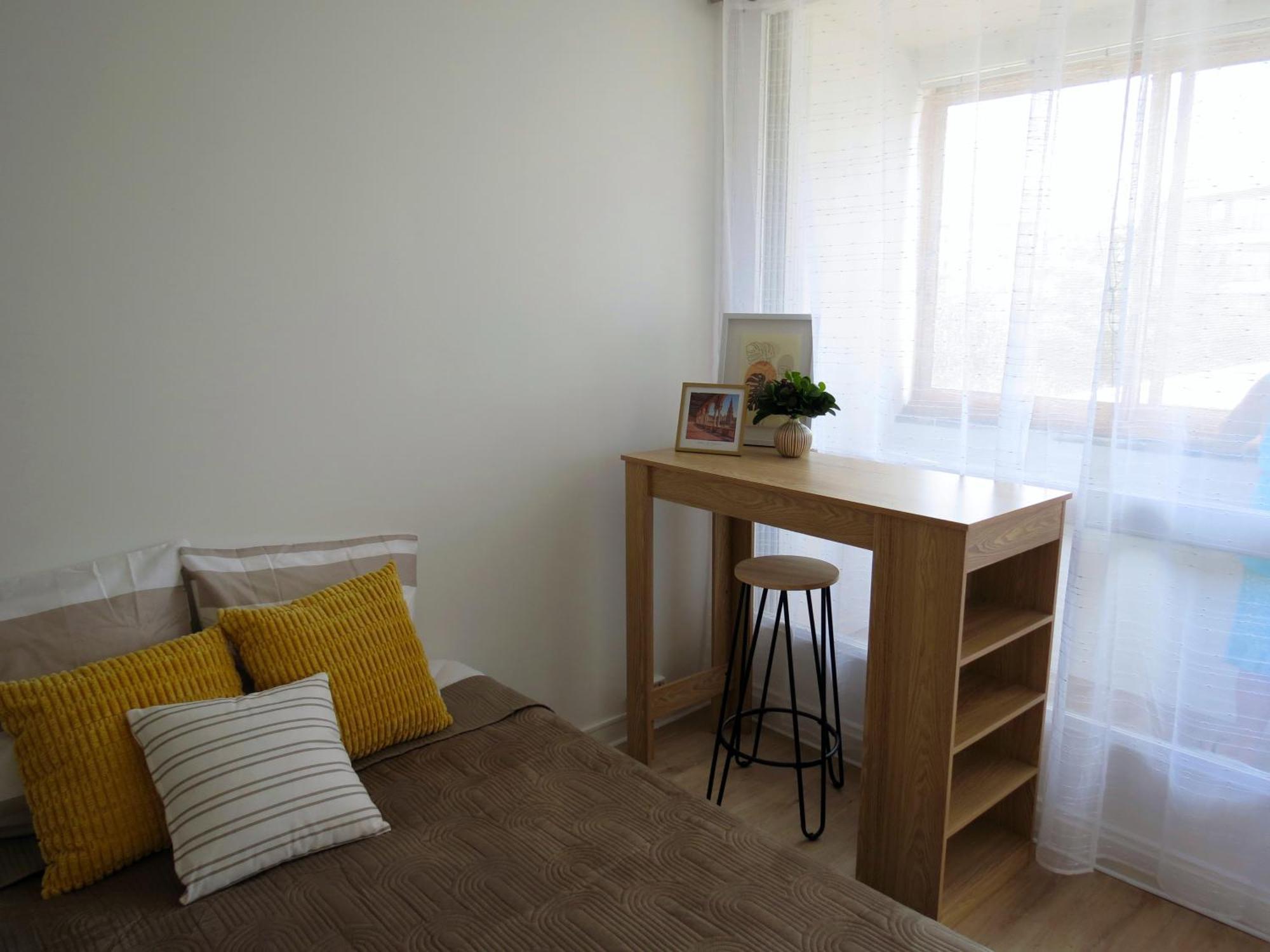 Familial Et Cozy - Wifi - Espace Travail- Parking * Merignac (Gironde)