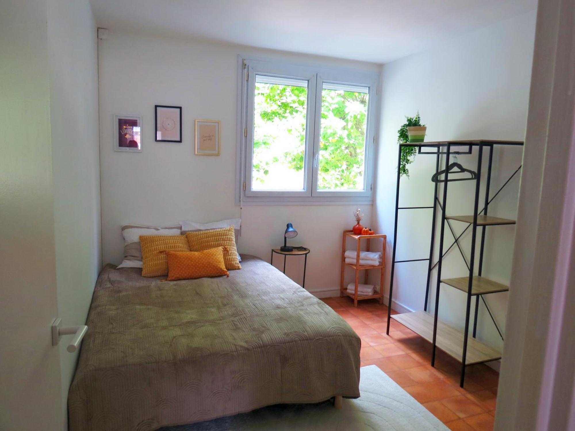 Apartment Familial Et Cozy - Wifi - Espace Travail- Parking *