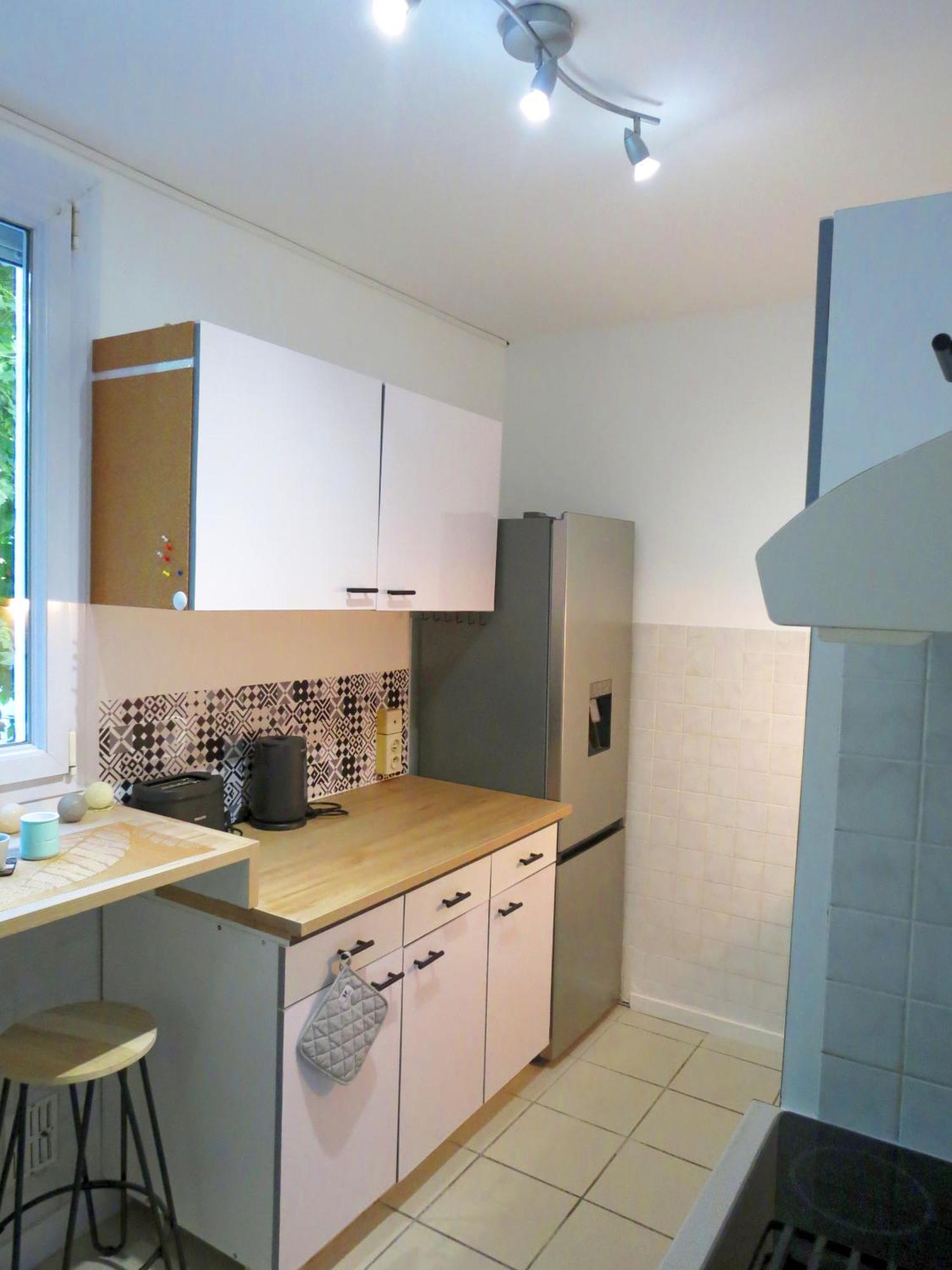 Familial Et Cozy - Wifi - Espace Travail- Parking * Merignac (Gironde)