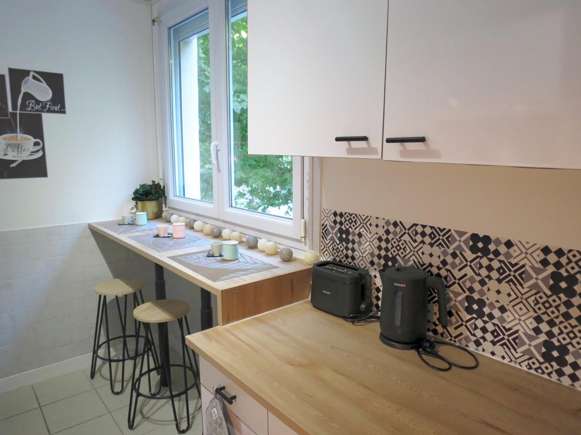 Apartment Familial Et Cozy - Wifi - Espace Travail- Parking Merignac (Gironde)